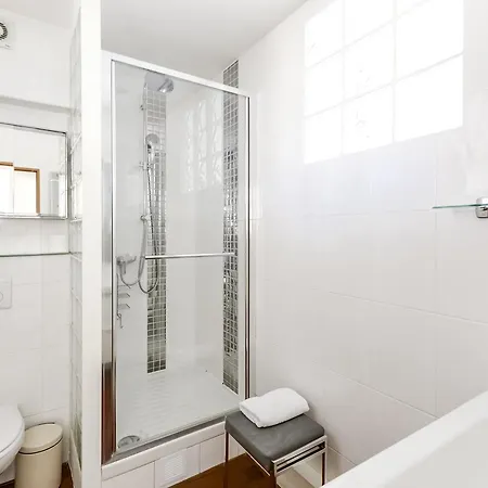Apartment Poncelet Apartamento