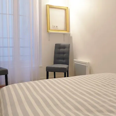 Apartment Apartment Poncelet