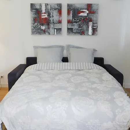Apartment Poncelet